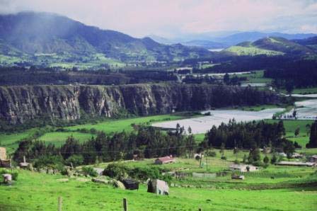 Senderismo. La Calera. -Cabalgatas Chía, Caminatas. Senderismo. una aventura inolvidable en Cundinamarca, cerro la Valvanera. Colombia Mi Tierra agencia de viaje y turismo, caballos, cabalgatas en la calera, planes de cabalgatas y en bogota, cabalgatas en chia, cabalgatas para parejas, planes la calera, planes chia, cabalgatas en montaña. Colombia mi tierra agencia de viajes y turismo, hospedaje, rancheria, deporte extremo, salidas pedagogicas, planes fin de semana, aire puro, termales, sitios historicos, historia de colombia, obelisco, catedrales. iglesias de Colombia, celebraciones para cumpleaños, despedidas de fin de año, celebraciones empresariales. Cabalgatas para empresas, salidas pedagogicas